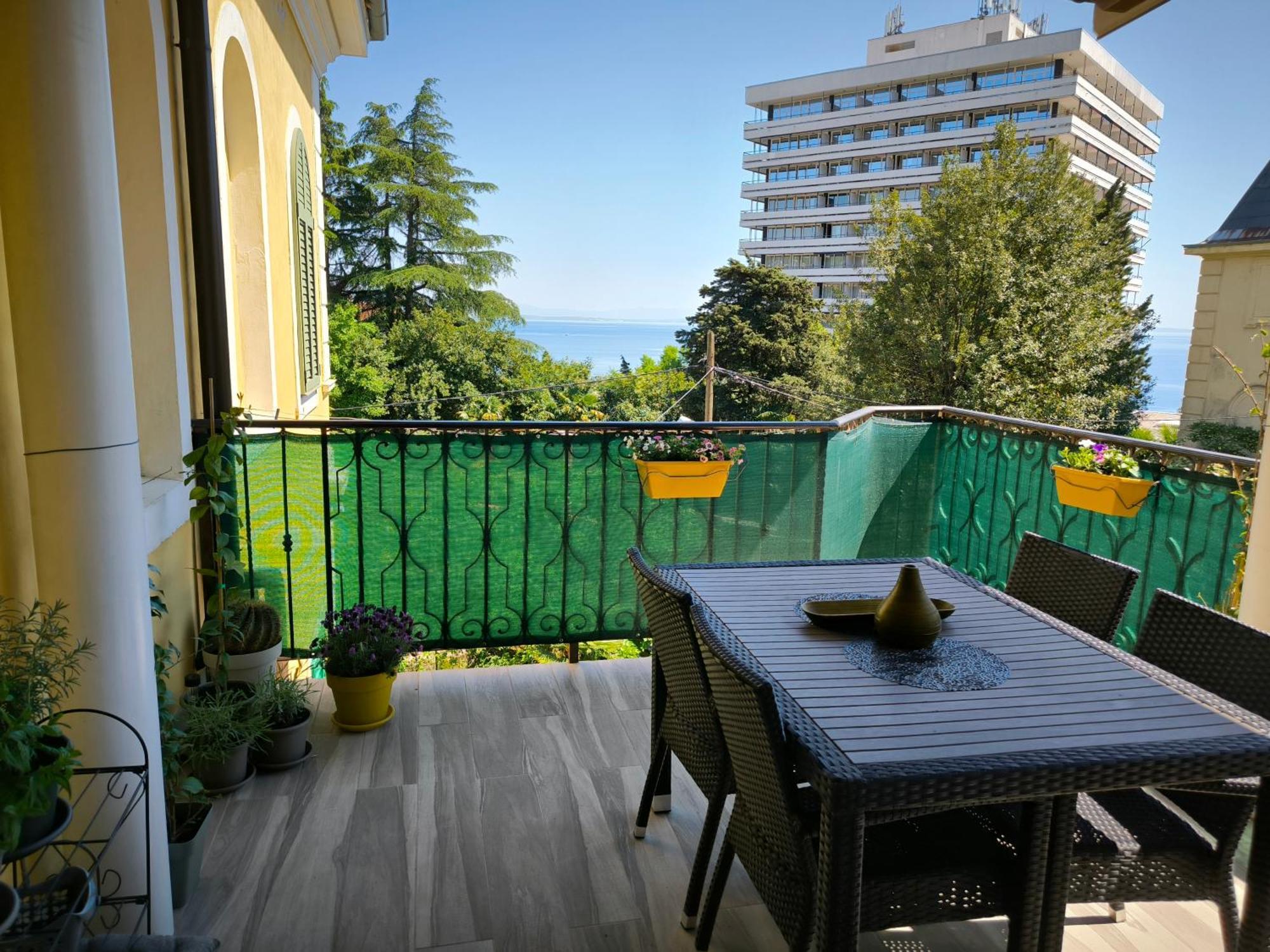 Apartment Matea โอปาติยา ภายนอก รูปภาพ